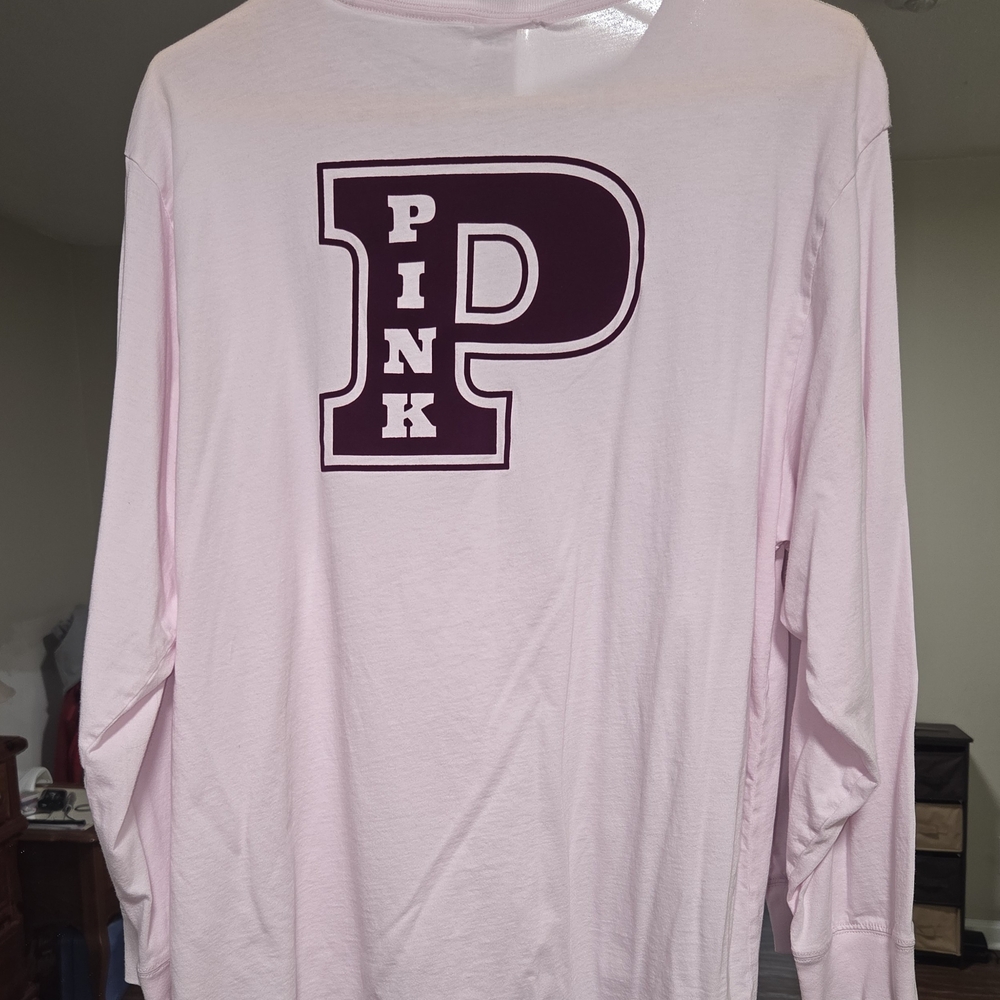 PINK Victoria's Secret Light Pink Long Sleeve Tee